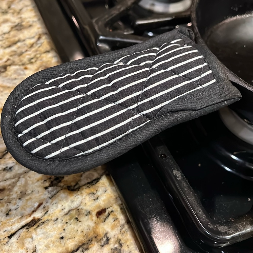 Skillet Handle Cover